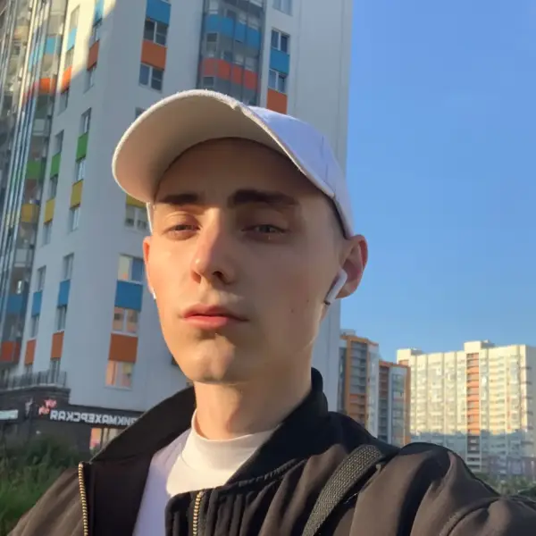 Максим Шумилин