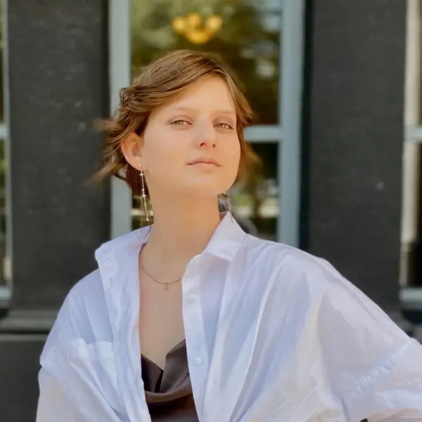 Анна Крук