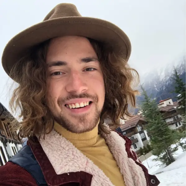 Алексей Гостев