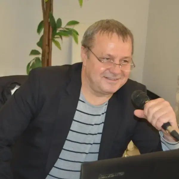 Клявин Виктор