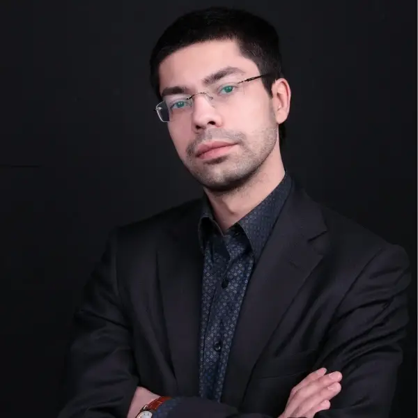 Денис Троицкий