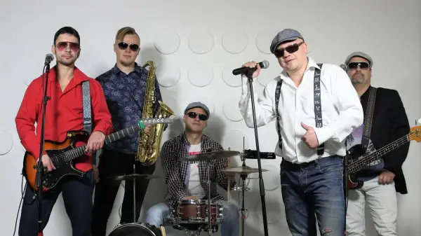 Кавер-группа "КВЭКС"