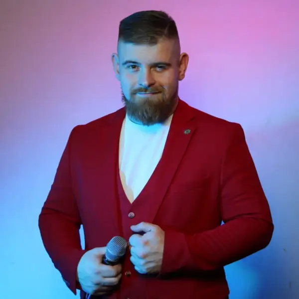 Александр Демиденко