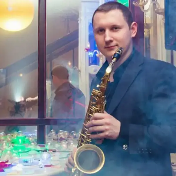 Дмитрий Тарасов