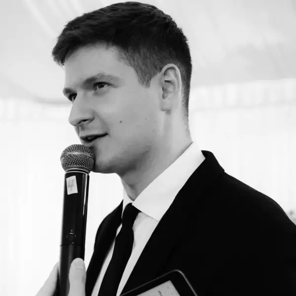 Евгений Епишков