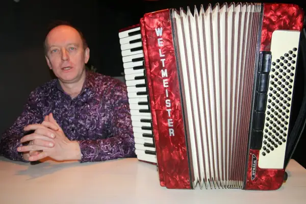 Юрий Сергеев