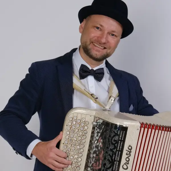 Сергей Петров