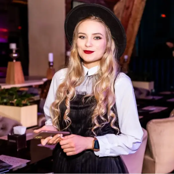 Елена Ф.