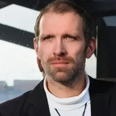 Владимир Русинов