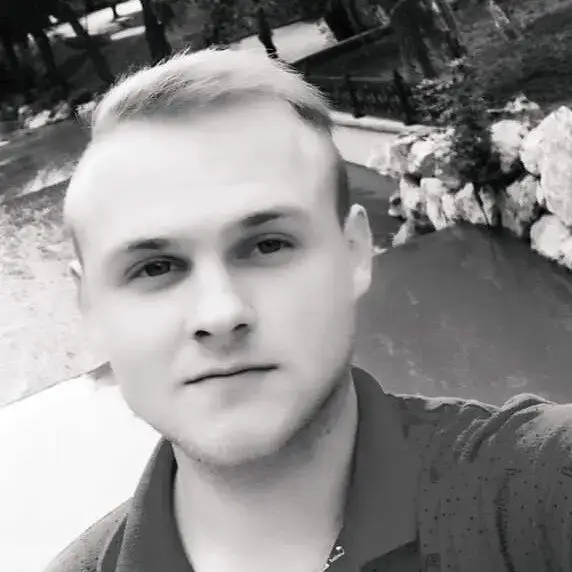 Артём Полупенко