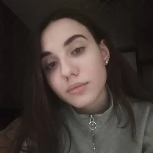 Вероника Гармонова