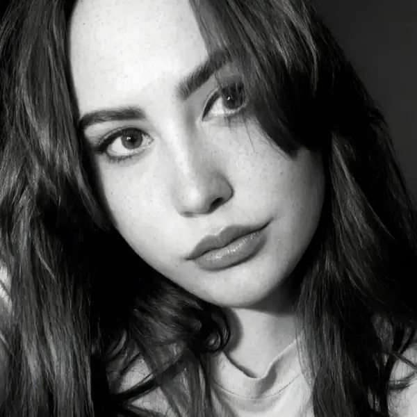 Юлия Логункова
