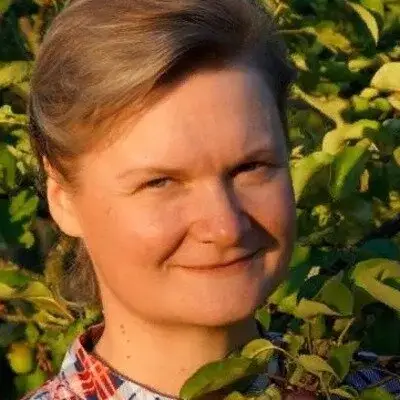 Яна Воронова