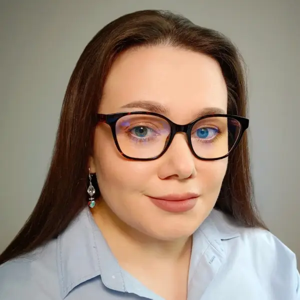 Анастасия Ефимова