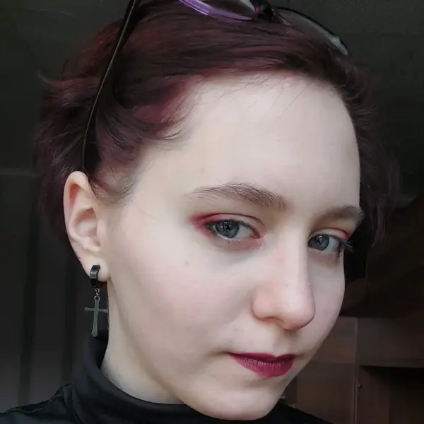 Вика Полозова