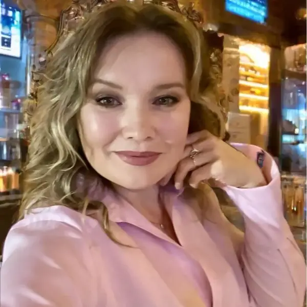 Лиана Леонидовна Шустова