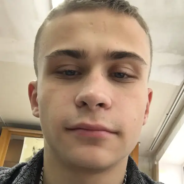 Даниил Веселов