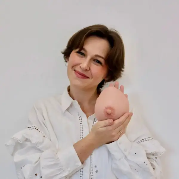 Саша Жукова