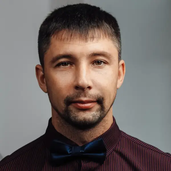 Андрей Денисов