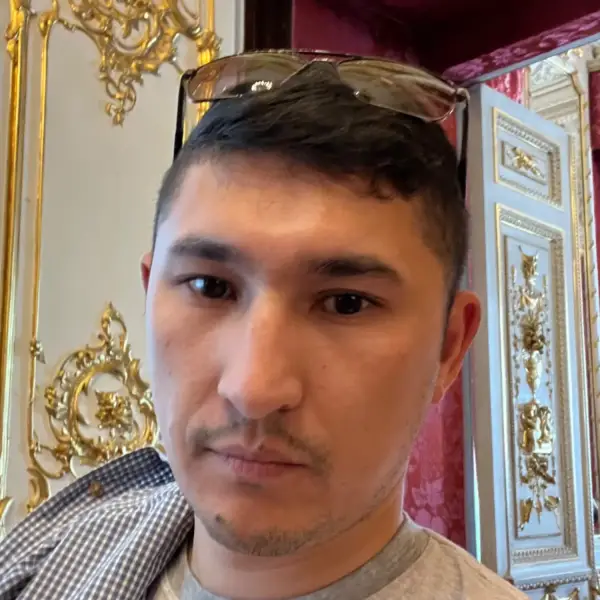Айдар У.