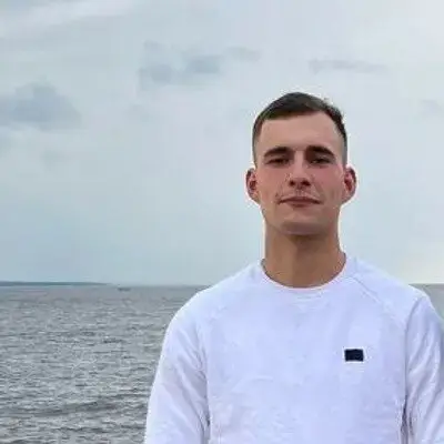 Artem Zhuravlev